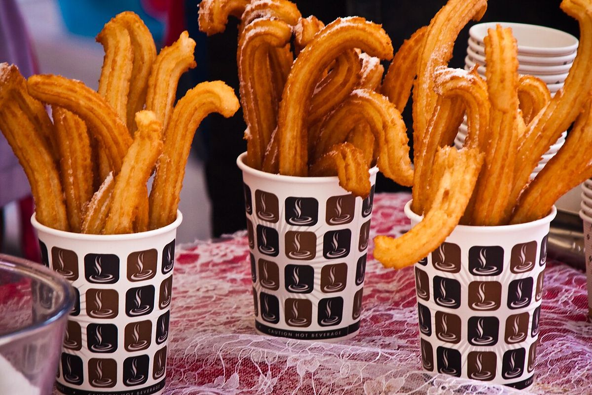 Churros terminado, listo para servir