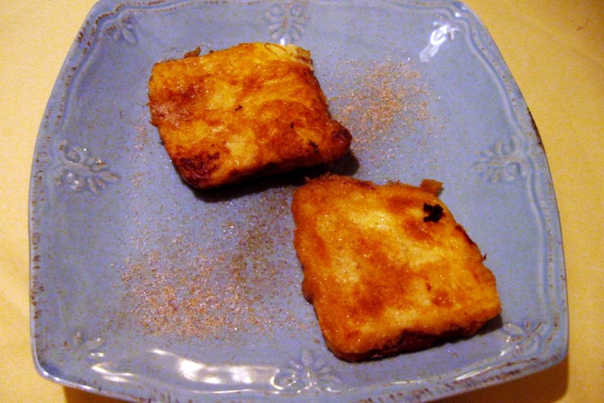 Leche frita terminado, listo para servir