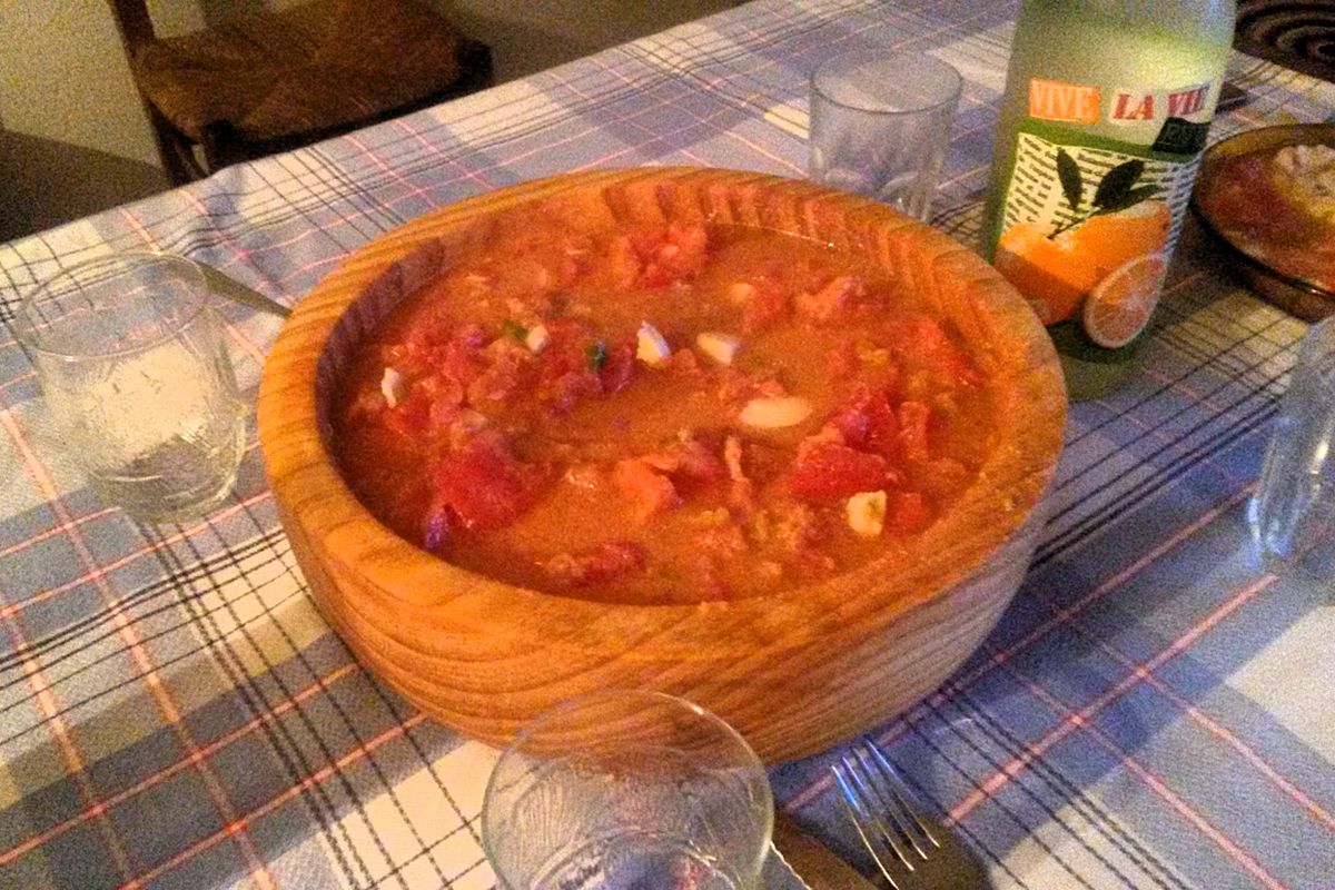 Pipirrana terminado, listo para servir