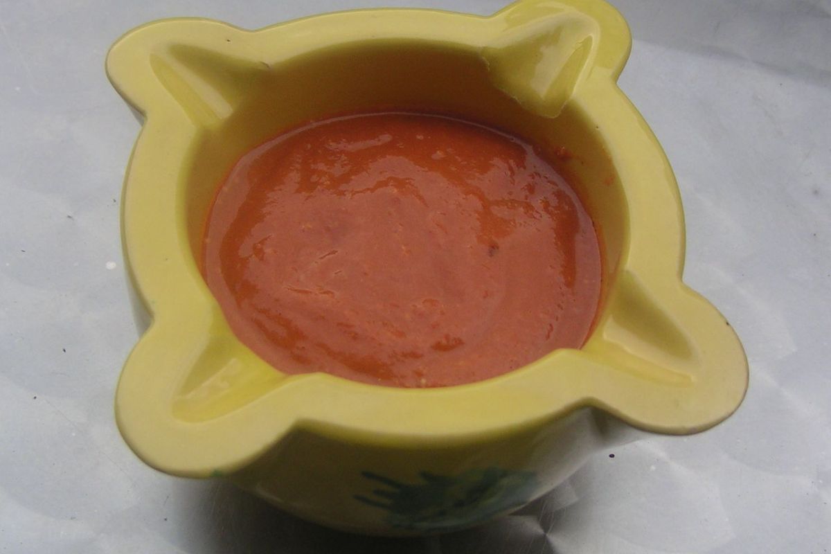 Salsa romesco terminado, listo para servir